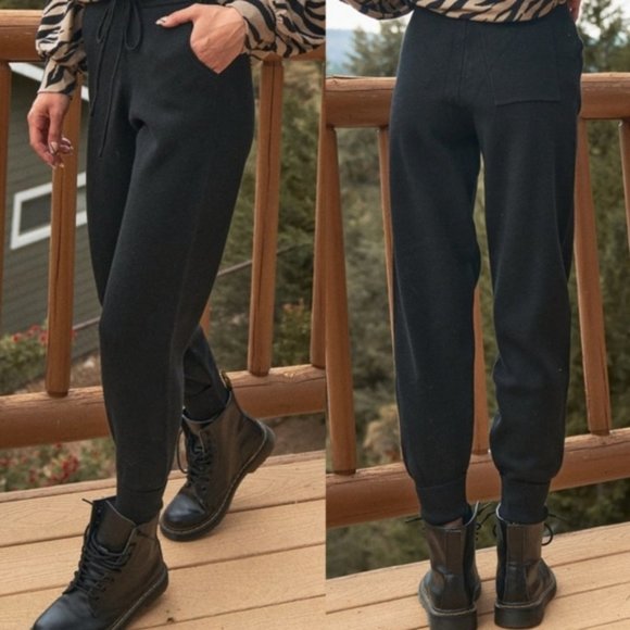 BLACK COMFY JOGGERS - Picture 6 of 9